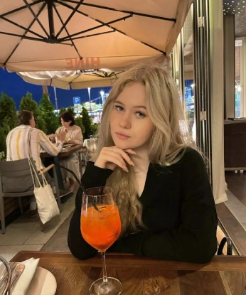 Анкета проститутки Женя - город Алфёрово, 19 лет, №1677